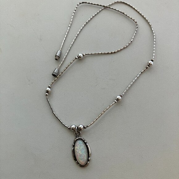 Opal, 925 Silver Silk Native Nacklace 16" - Picture 3 of 7